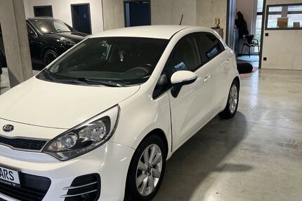 Kia Rio 72.000 km 6.990 &euro; Mengkofen 84152
