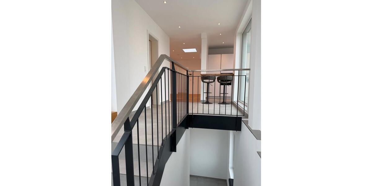 Einfamilienhaus Eching - 3 Zimmer, 120 m&sup2;, 1.950&euro; | Angebot:25392061