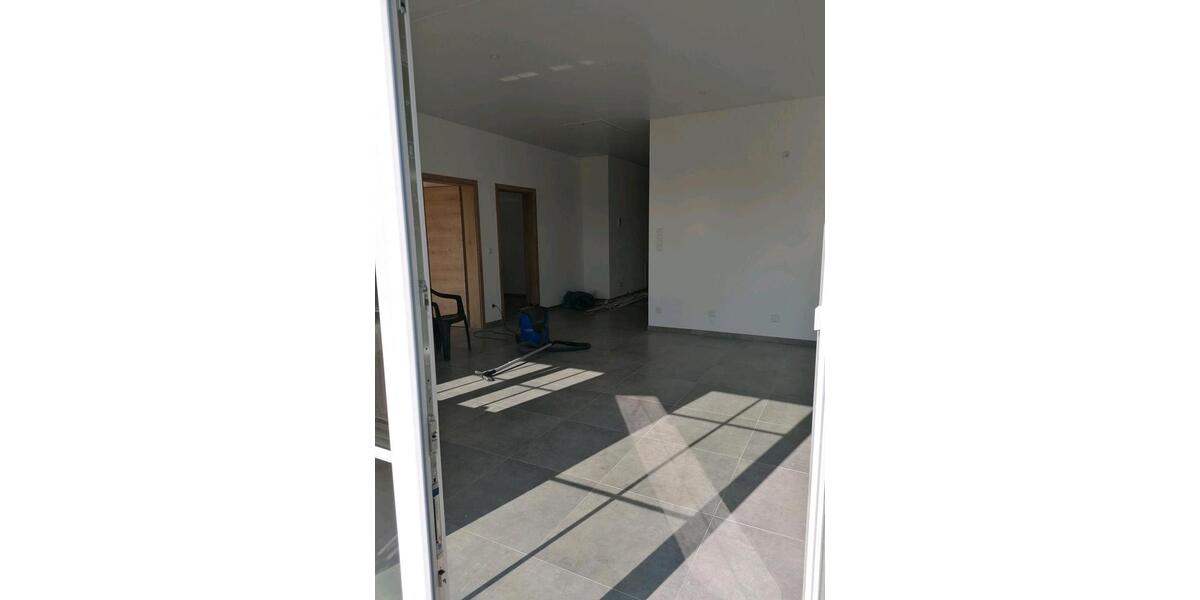 Etagenwohnung Loiching - 3 Zimmer, 75 m&sup2;, 1.250&euro; | Angebot:25542951