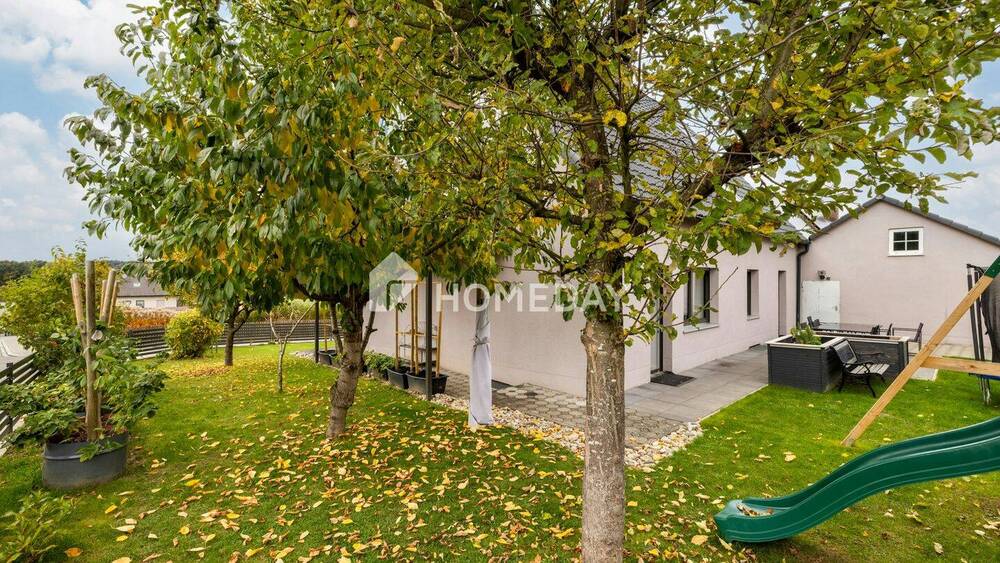 Mehrfamilienhaus, Wohnhaus Pfeffenhausen - 6 Zimmer, 210 m&sup2;, 570.000&euro; | Angebot:25677380