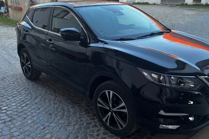 Nissan Qashqai 114.000 km 11.700 &euro; Tiefenbach 84184