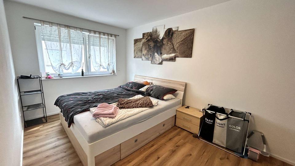 Etagenwohnung Mengkofen - 4 Zimmer, 88 m&sup2;, 915&euro; | Angebot:26533456