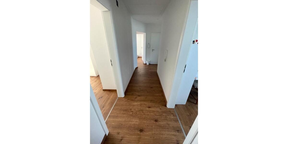 Etagenwohnung Essenbach - 1 Zimmer, 1 m&sup2;, 450&euro; | Angebot:25252646