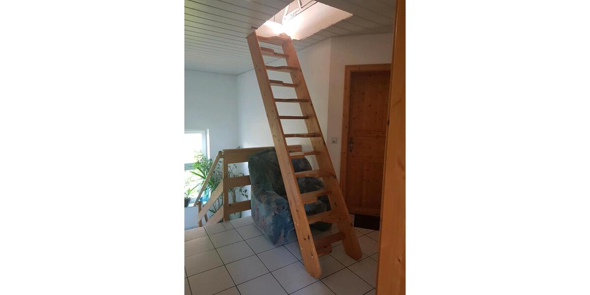 Dachgeschoßwohnung Dingolfing - 1 Zimmer, 50 m&sup2;, 530&euro; | Angebot:24627911