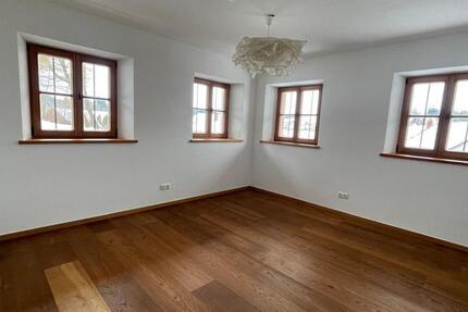 Wohnung Niederaichbach - 3 Zimmer, 80 m&sup2;, 1.050&euro; | Angebot:25870516