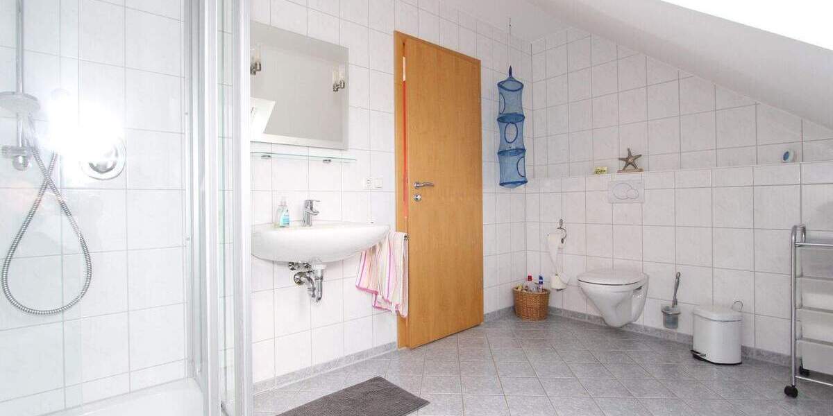 Doppelhaushälfte Landshut West - 5 Zimmer, 169 m&sup2;, 1.690&euro; | Angebot:25837549