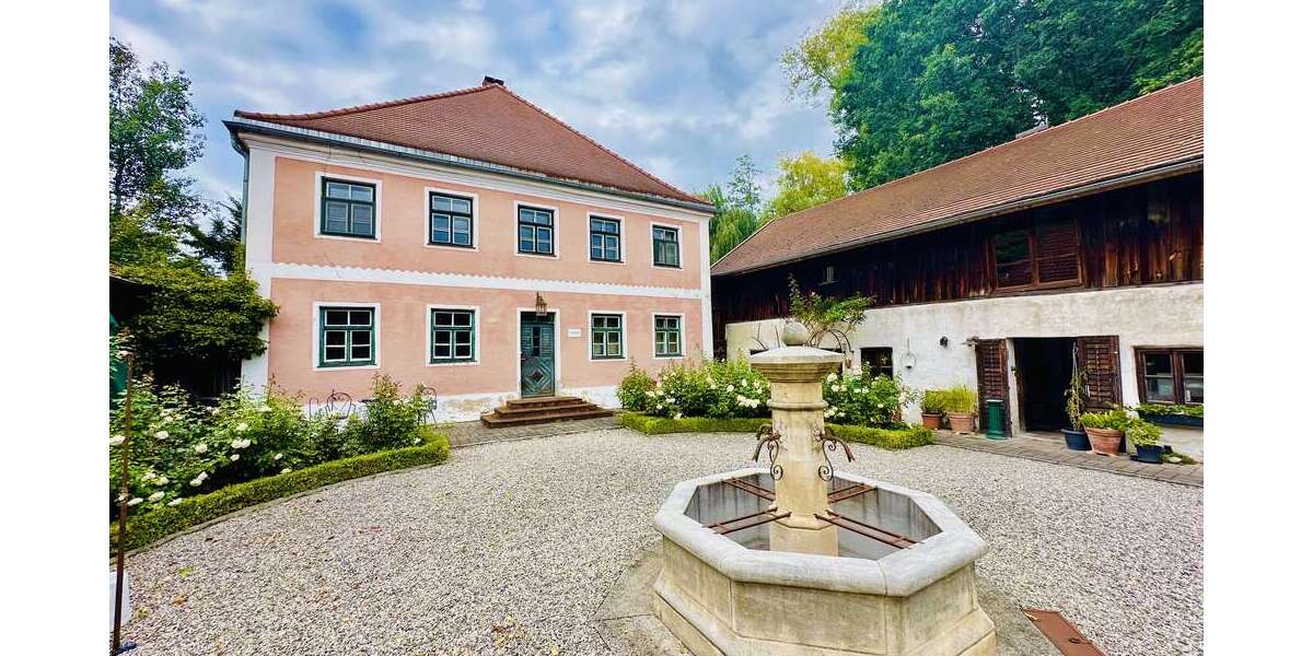 Einfamilienhaus Bodenkirchen - 11 Zimmer, 430 m&sup2;, 1.600.000&euro; | Angebot:24368701