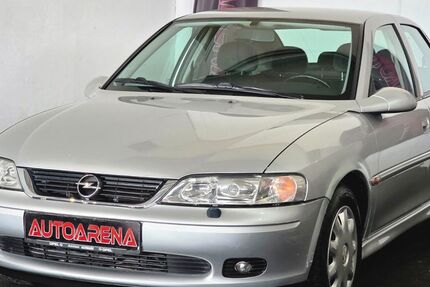 Opel Vectra 143.000 km 1.990 &euro; Attenkirchen 85395