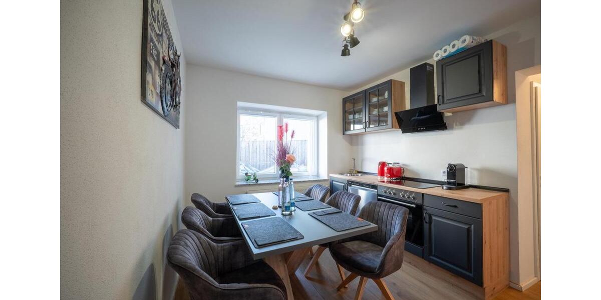 Etagenwohnung Landshut Landshut-West - 3.5 Zimmer, 100 m&sup2;, 1.400&euro; | Angebot:26446493