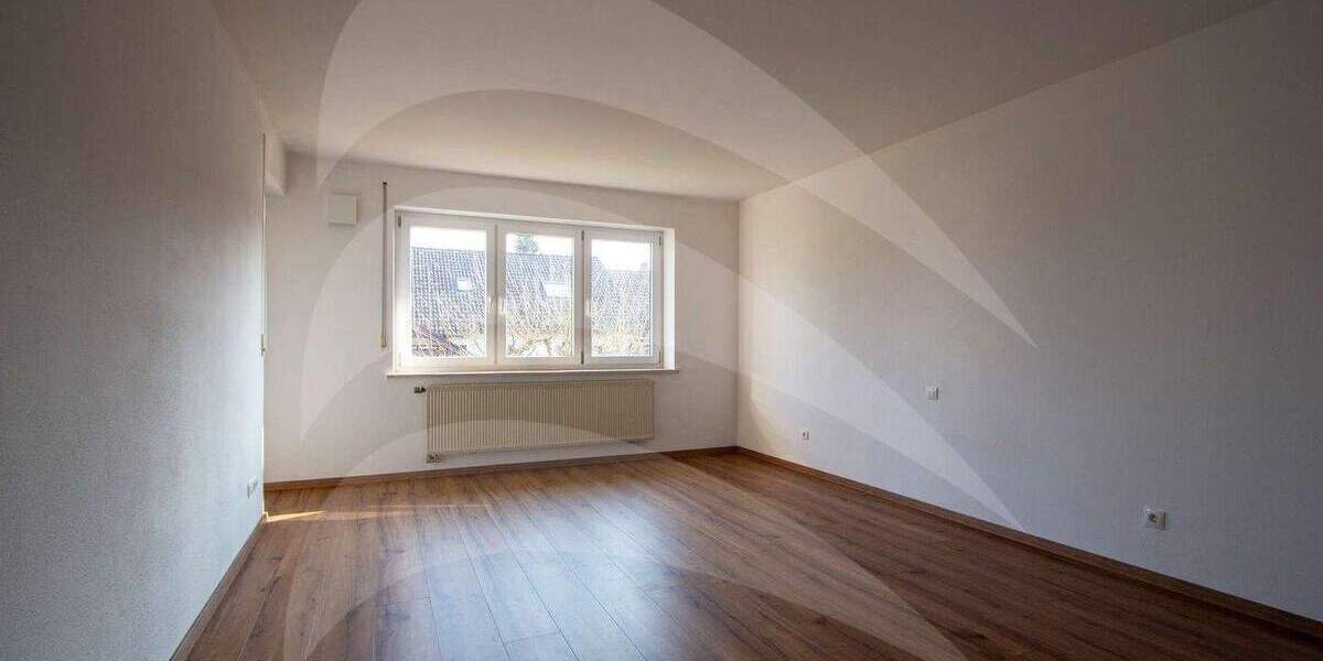 Mehrfamilienhaus, Wohnhaus Mallersdorf-Pfaffenberg Pfaffenberg - 1 Zimmer, 260 m&sup2;, 649.000&euro; | Angebot:25877456