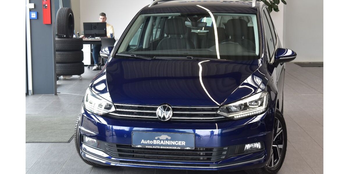 VW Touran 153.854 km 17.550 &euro; Altdorf/Landshut 84032