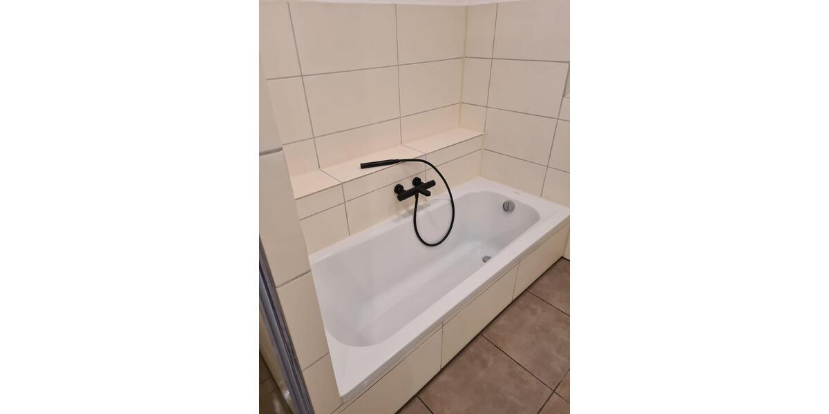 Etagenwohnung Mengkofen - 3 Zimmer, 89 m&sup2;, 860&euro; | Angebot:26614963