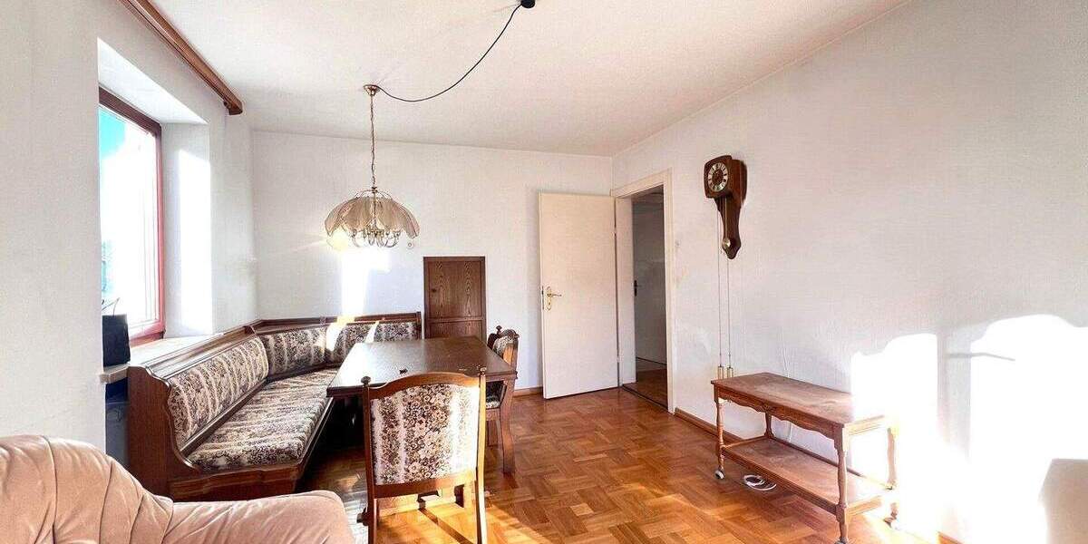 Einfamilienhaus Rottenburg an der Laaber Rottenburg - 7 Zimmer, 175 m&sup2;, 429.000&euro; | Angebot:25837545