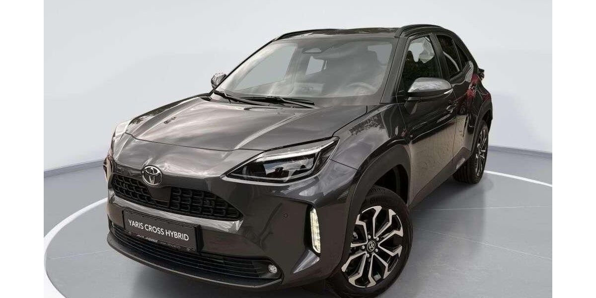 Toyota Yaris Cross 1.269 km 32.890 &euro; Velden 84149