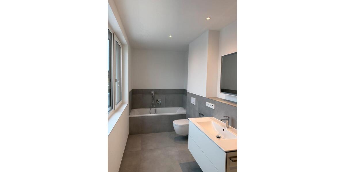 Einfamilienhaus Eching - 3 Zimmer, 120 m&sup2;, 1.950&euro; | Angebot:25392061