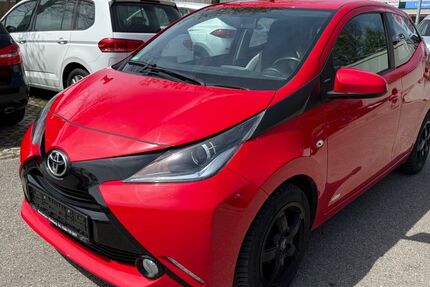 Toyota Aygo (X) 130.350 km 5.490 &euro; Vilsbiburg 84137