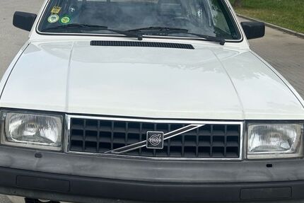 Volvo 340 43.473 km 5.999 &euro; Bruckberg 84079