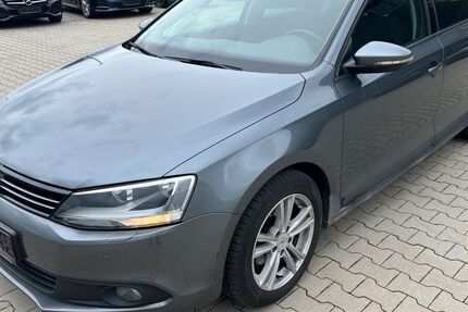 VW Jetta 164.500 km 4.440 &euro; Mengkofen 84152
