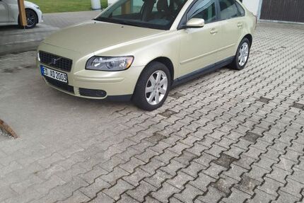 Volvo S40 275.000 km 1.700 &euro; Grucking 85447