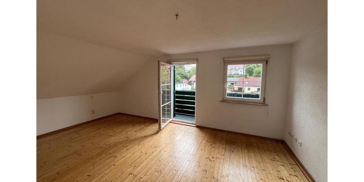 Einfamilienhaus Dingolfing - 3 Zimmer, 115 m&sup2;, 1.000&euro; | Angebot:27532768