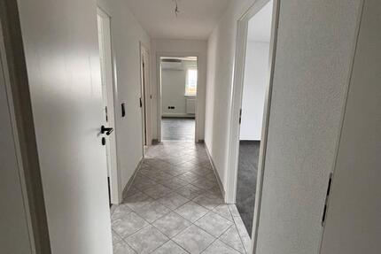 Wohnung Pfeffenhausen - 2 Zimmer, 75 m&sup2;, 1.060&euro; | Angebot:25965989