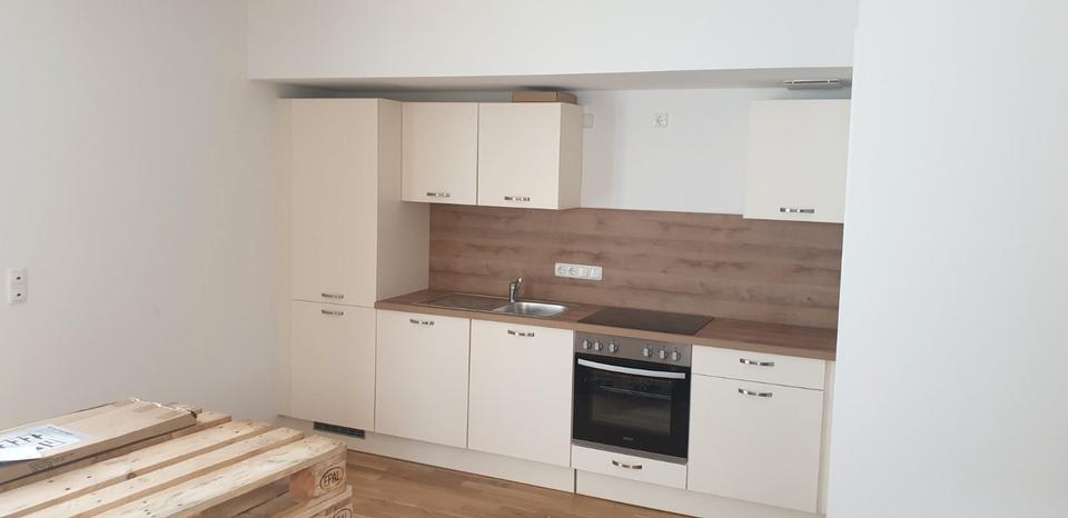 Reihenhaus Dingolfing - 2 Zimmer, 93 m&sup2;, 360.000&euro; | Angebot:26089010