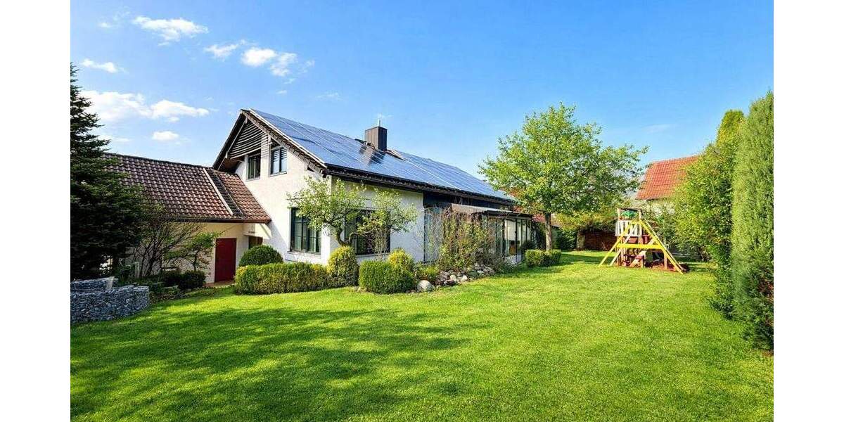 Einfamilienhaus Geisenhausen - 5 Zimmer, 144 m&sup2;, 649.000&euro; | Angebot:25701118