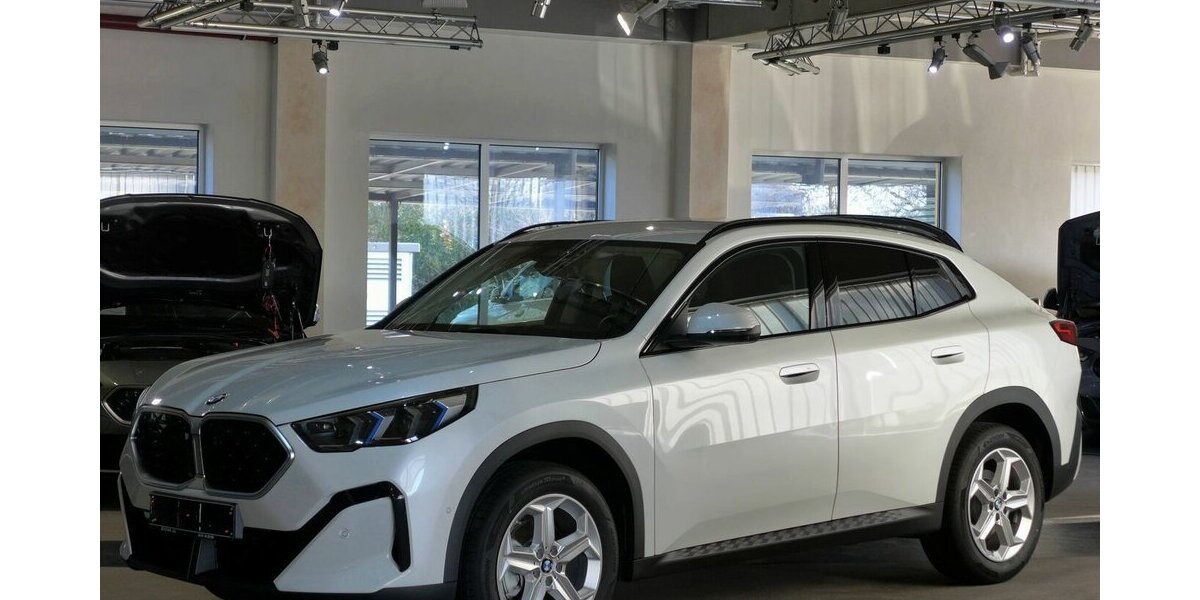 BMW X2 d U10 AHK,360° Kamera,HUD,Abstandstempomat 6.600 km 34.990 &euro; Landshut 84030