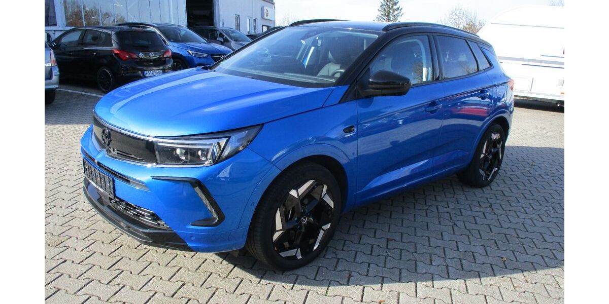 Opel Grandland (X) 31.950 km 28.980 &euro; Moosburg 85368