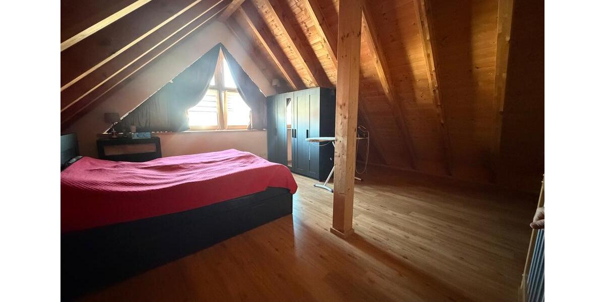 Etagenwohnung Niederaichbach - 4 Zimmer, 103 m&sup2;, 425.000&euro; | Angebot:26024337