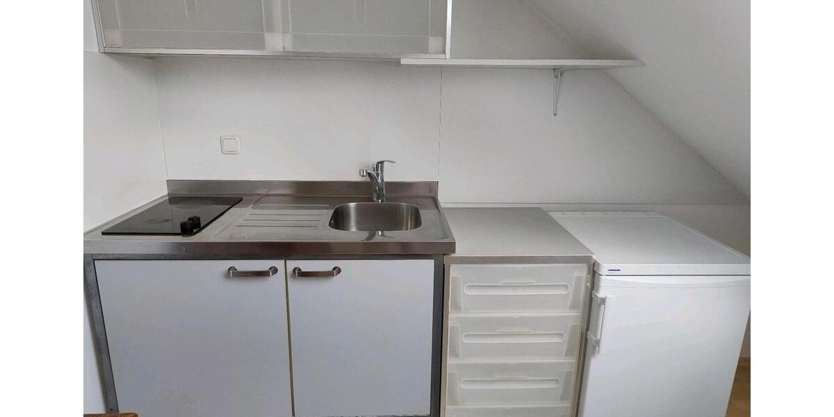 Dachgeschoßwohnung Ergolding - 2 Zimmer, 50 m&sup2;, 800&euro; | Angebot:26502799