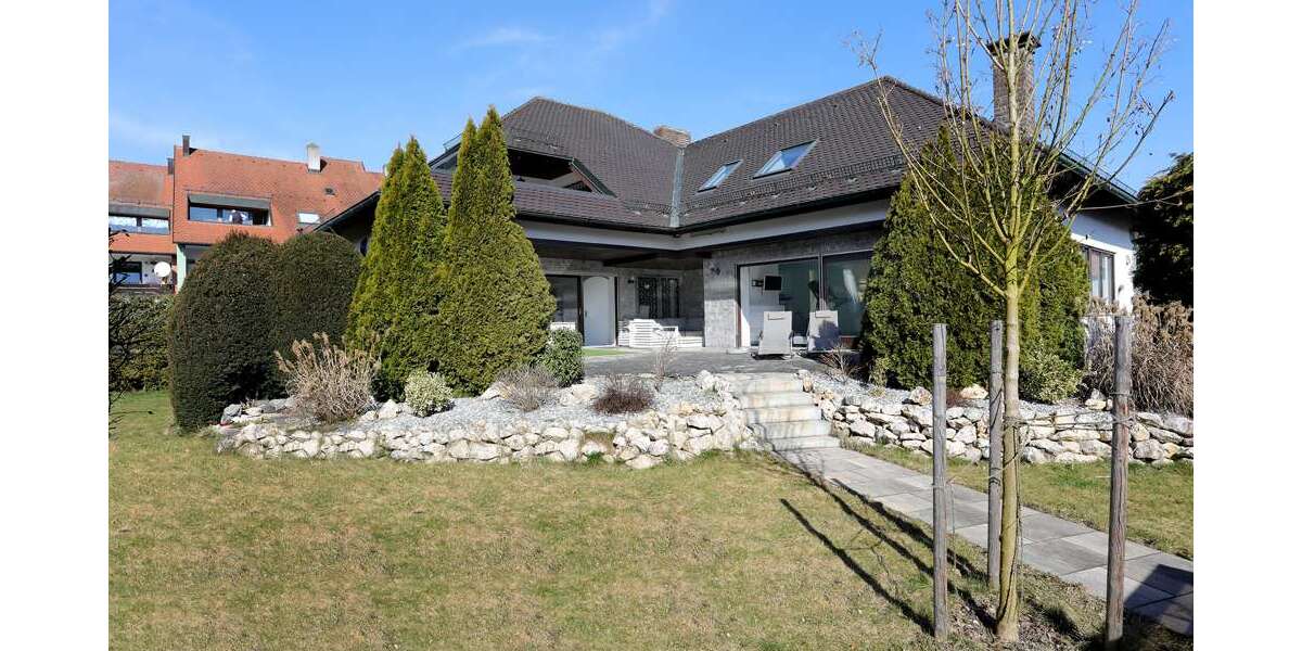 Einfamilienhaus Landshut Landshut-West - 6 Zimmer, 240 m&sup2;, 3.000&euro; | Angebot:27648555
