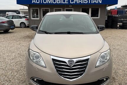 Lancia Ypsilon 80.000 km 5.950 &euro; Altdorf (bei Landshut) 84032