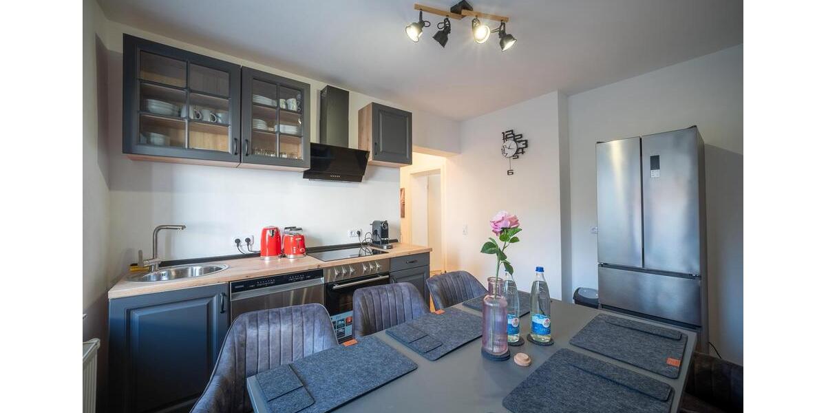Etagenwohnung Landshut Landshut-West - 3.5 Zimmer, 100 m&sup2;, 1.400&euro; | Angebot:26446493