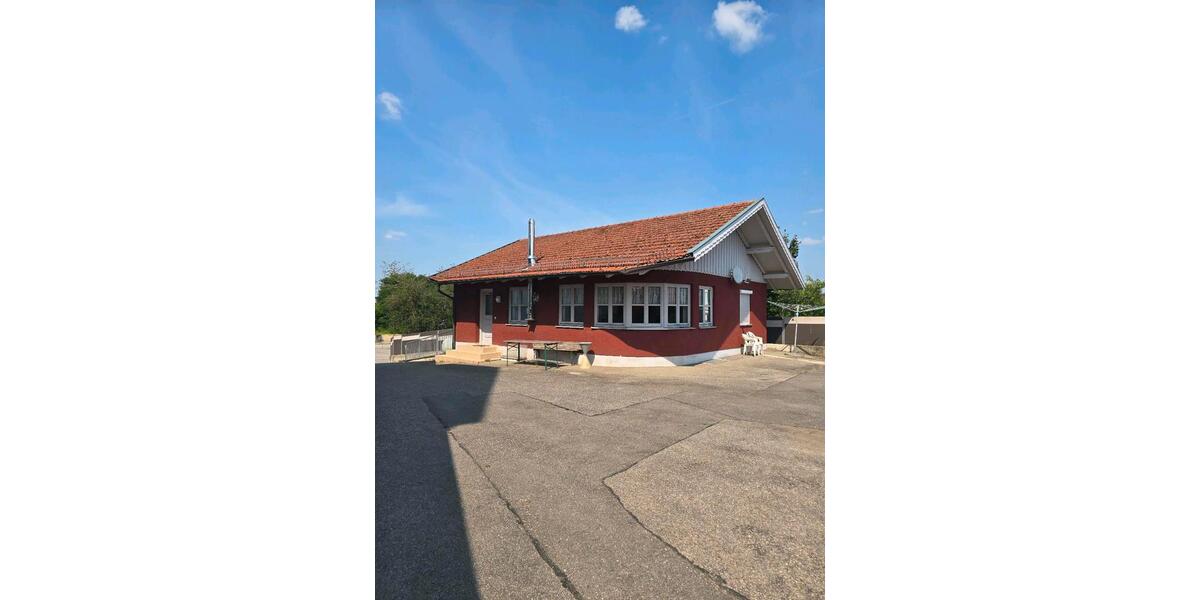 Einfamilienhaus Frontenhausen - 4.5 Zimmer, 130 m&sup2;, 1.500&euro; | Angebot:26237540