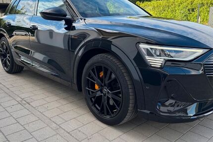 Audi e-tron 80.990 km 36.290 &euro; Altheim 84051