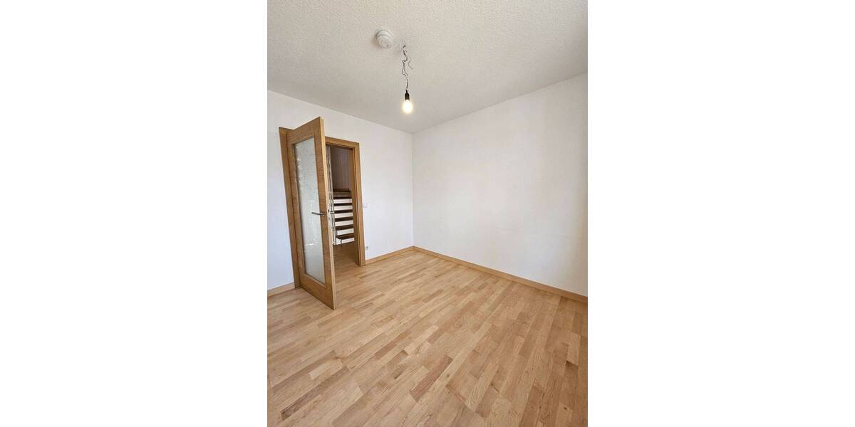 Reihenmittelhaus Dorfen - 6 Zimmer, 140 m&sup2;, 597.000&euro; | Angebot:25929667