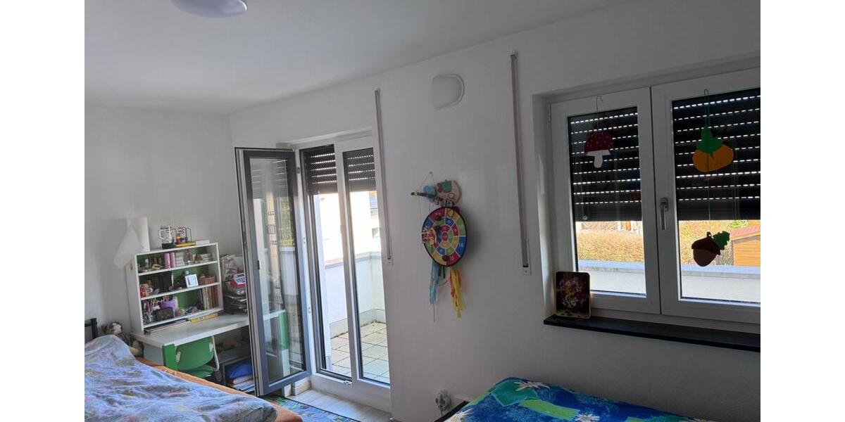 Etagenwohnung Dorfen - 3 Zimmer, 63 m&sup2;, 1.070&euro; | Angebot:25394492