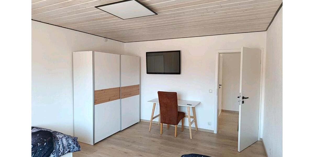 Erdgeschoßwohnung Ergoldsbach Langenhettenbach - 2 Zimmer, 111 m&sup2;, 25&euro; | Angebot:24867777