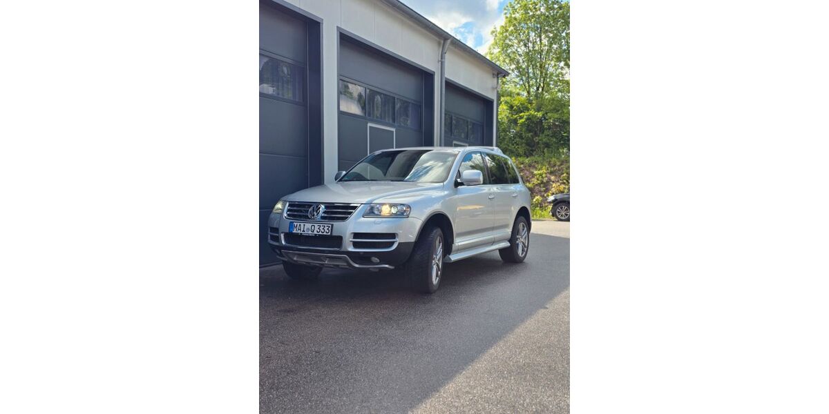 VW Touareg 328.000 km 5.700 &euro; Landshut 84030
