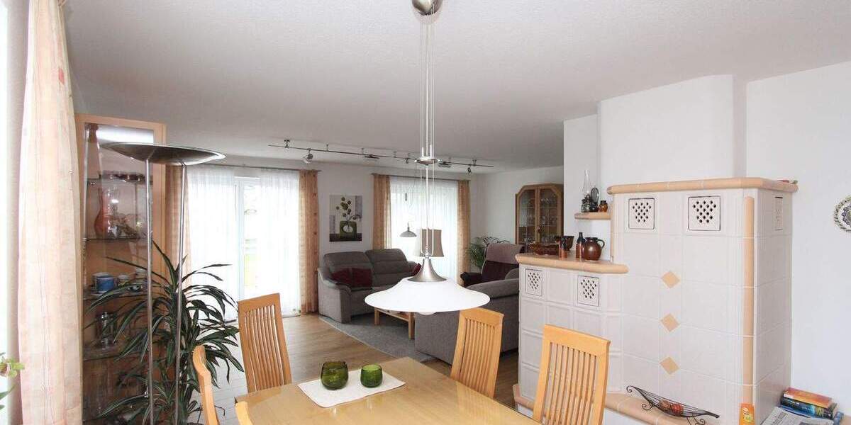 Doppelhaushälfte Landshut West - 5 Zimmer, 169 m&sup2;, 1.690&euro; | Angebot:25837549
