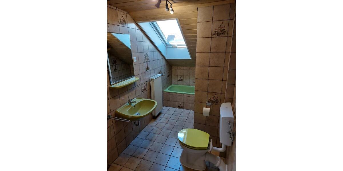 Dachgeschoßwohnung Landshut Landshut-West - 2 Zimmer, 53 m&sup2;, 636&euro; | Angebot:25823272