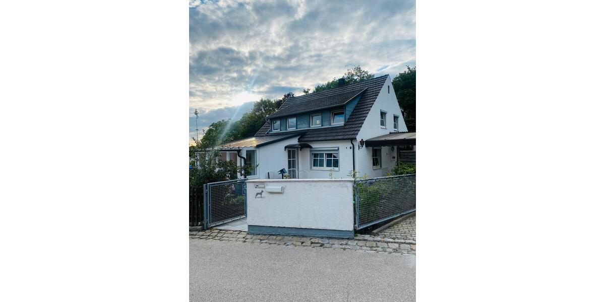 Einfamilienhaus Wildenberg - 5 Zimmer, 130 m&sup2;, 1.420&euro; | Angebot:27611552
