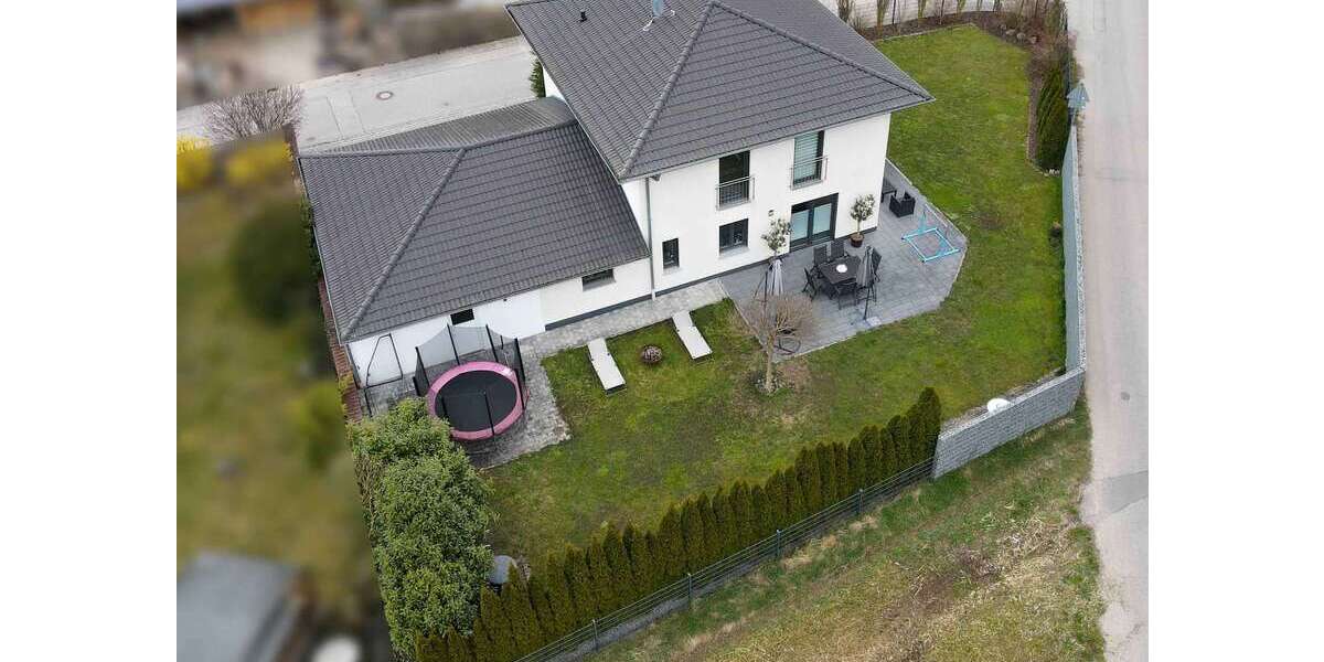 Einfamilienhaus Essenbach - 5 Zimmer, 156 m&sup2;, 698.000&euro; | Angebot:26042422