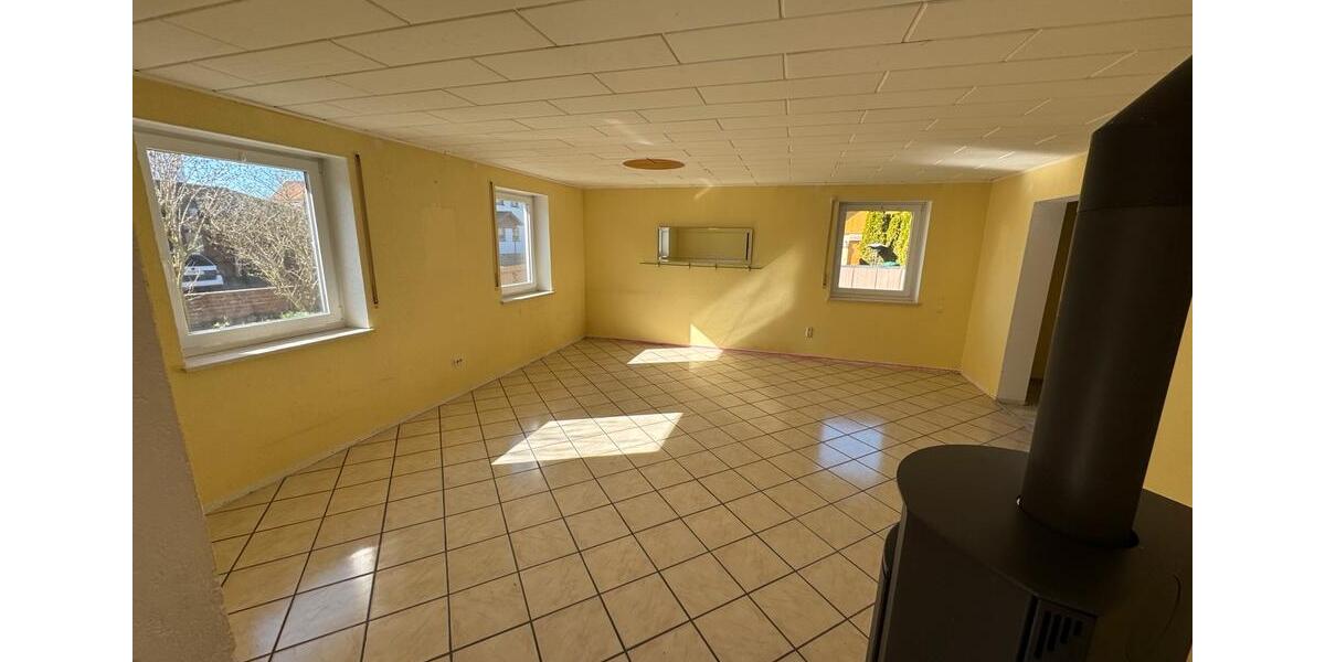 Einfamilienhaus Langenpreising - 9 Zimmer, 239 m&sup2;, 750.000&euro; | Angebot:26888142