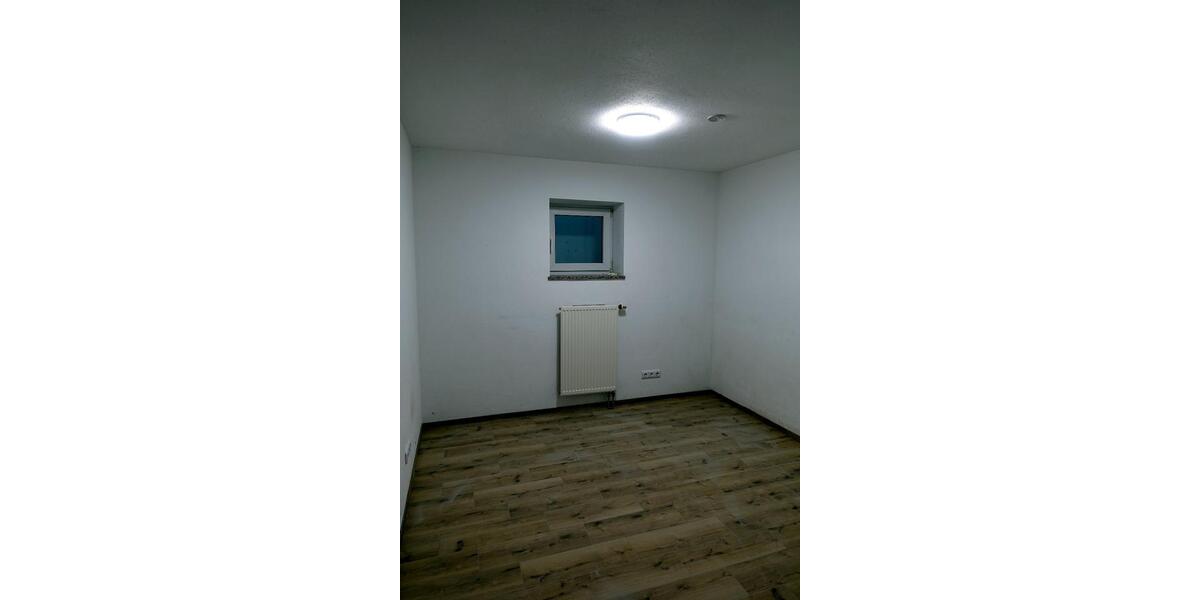 Maisonettenwohnung Taufkirchen (Vils) - 7 Zimmer, 146 m&sup2;, 1.401&euro; | Angebot:27543863