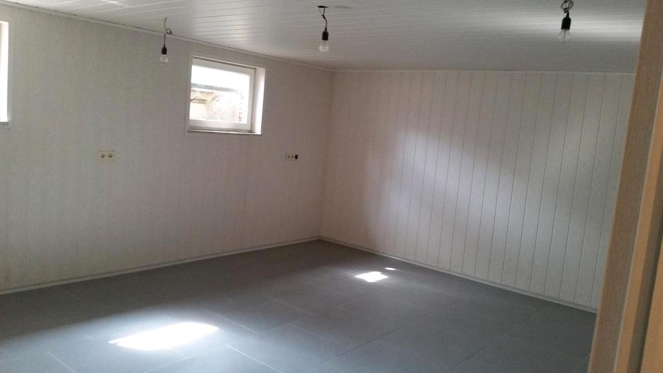 Etagenwohnung Dorfen - 4 Zimmer, 100 m&sup2;, 1.500&euro; | Angebot:25875109