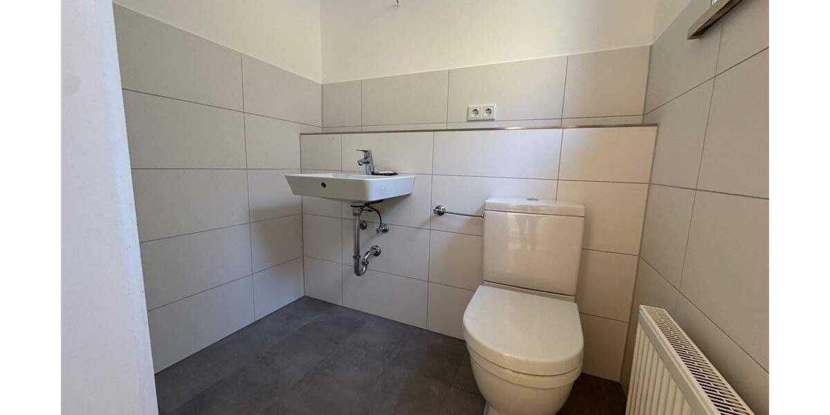 Doppelhaushälfte Landshut Achdorf - 6 Zimmer, 137 m&sup2;, 1.830&euro; | Angebot:25727535