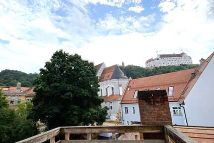 Haus Landshut - 19 Zimmer, 420 m&sup2;, 1.985.000&euro; | Angebot:25483836