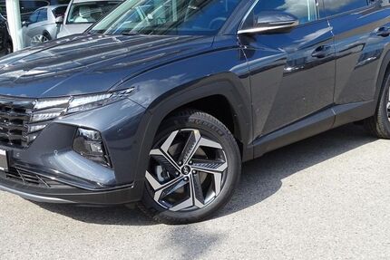 Hyundai TUCSON 28.500 km 27.890 &euro; Landshut 84030